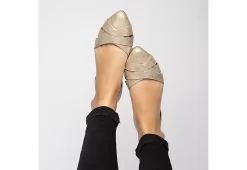 Journee Collection Womens Brandee Flat - Animal -Skechers Store US 01 103209 05