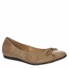 Mootsies Tootsies Womens Cameo Flat - Camel -Skechers Store US 01 105356 00