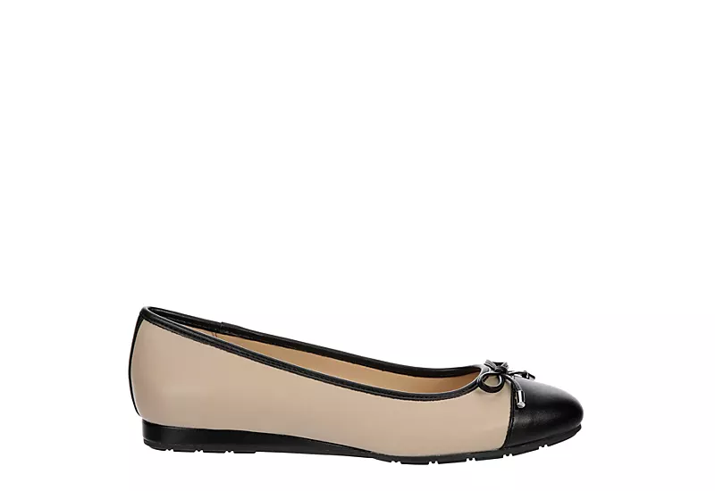 Lauren Blakwell Womens Dianna Flat - Nude 4 Lauren Blakwell Womens Dianna Flat - Nude - Image 2